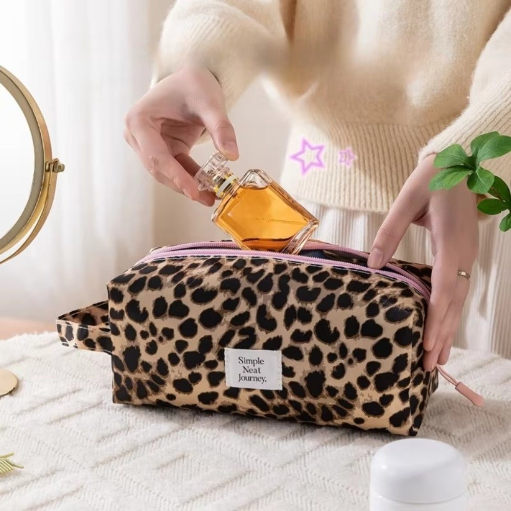 New Waterproof Leopard Makeup  - Cosmetic Bags ulasan dan harga